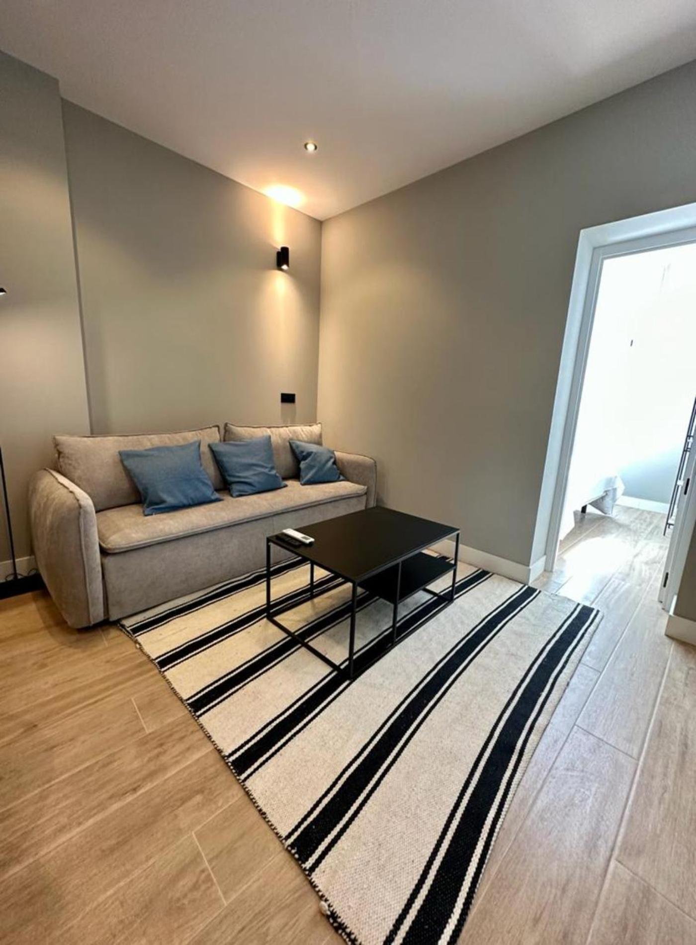 Central Apt De 2Hab Para 5Pax En Calle Silva E2 Madrid Exteriér fotografie